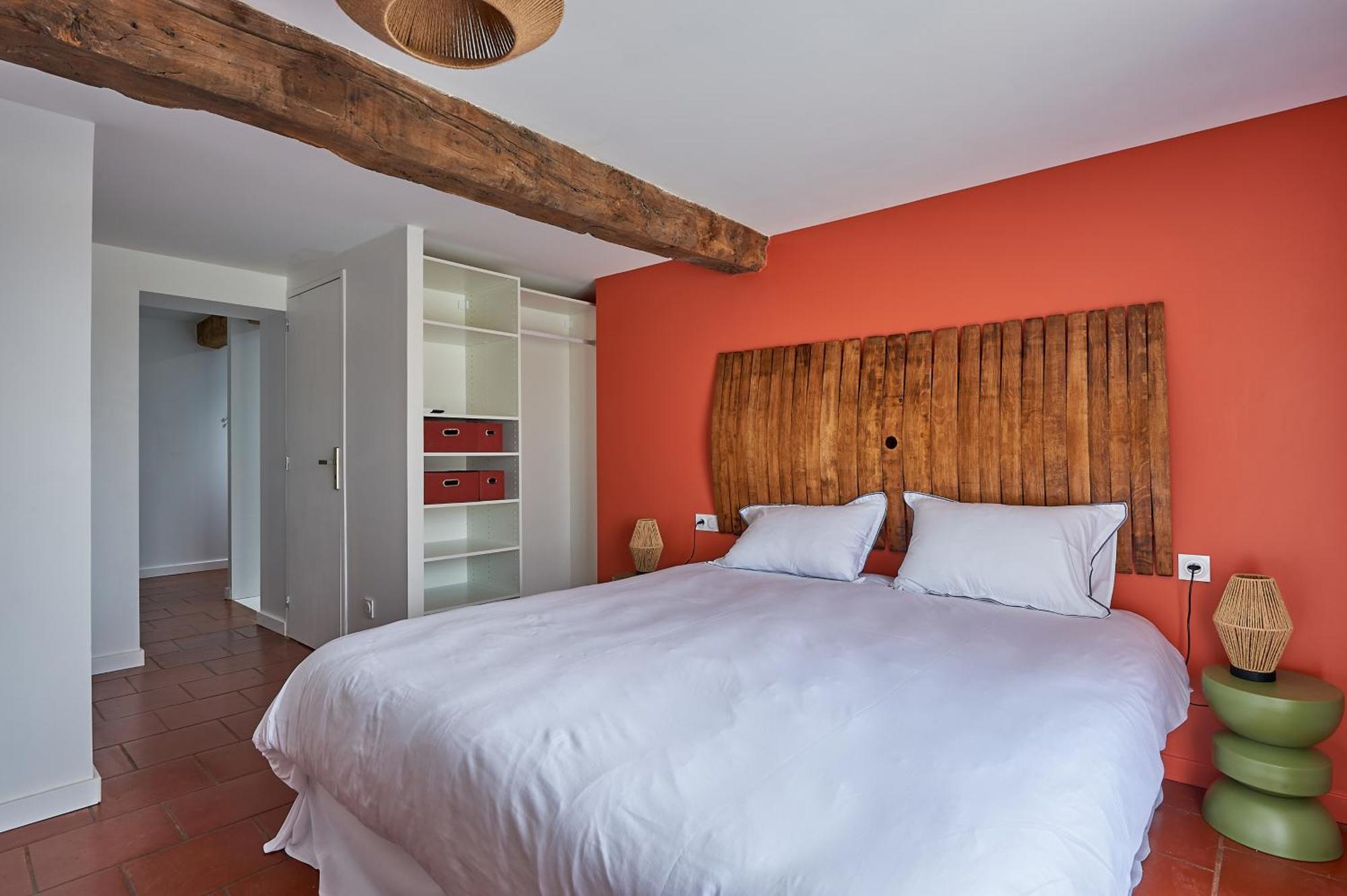 Bed and Breakfast Le Repaire Lagardere Lussac  Экстерьер фото